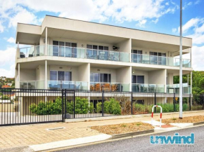 The Block Escape - Ocean Views No 6